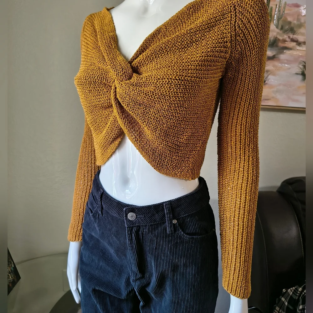 Zara Twist-Front Cropped Sweater in Mustard - Picture 7 of 10